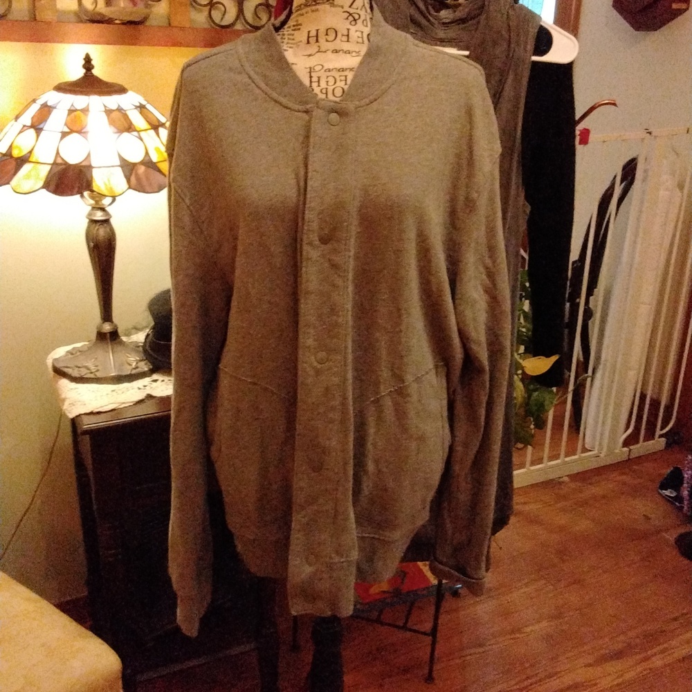 Women's gray snap front comfy  jersey jacket  NWOT size XL by Goodfellow & Co